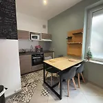 شقة La Coulee Verte - Superbe Duplex Climatise - Jardin - Classe 3 Etoiles